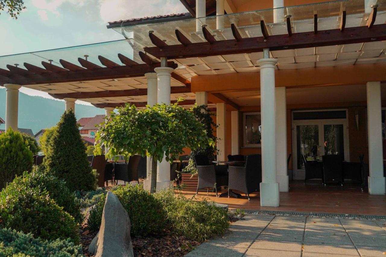 Guest House Tri Zvezde Кочевье Экстерьер фото
